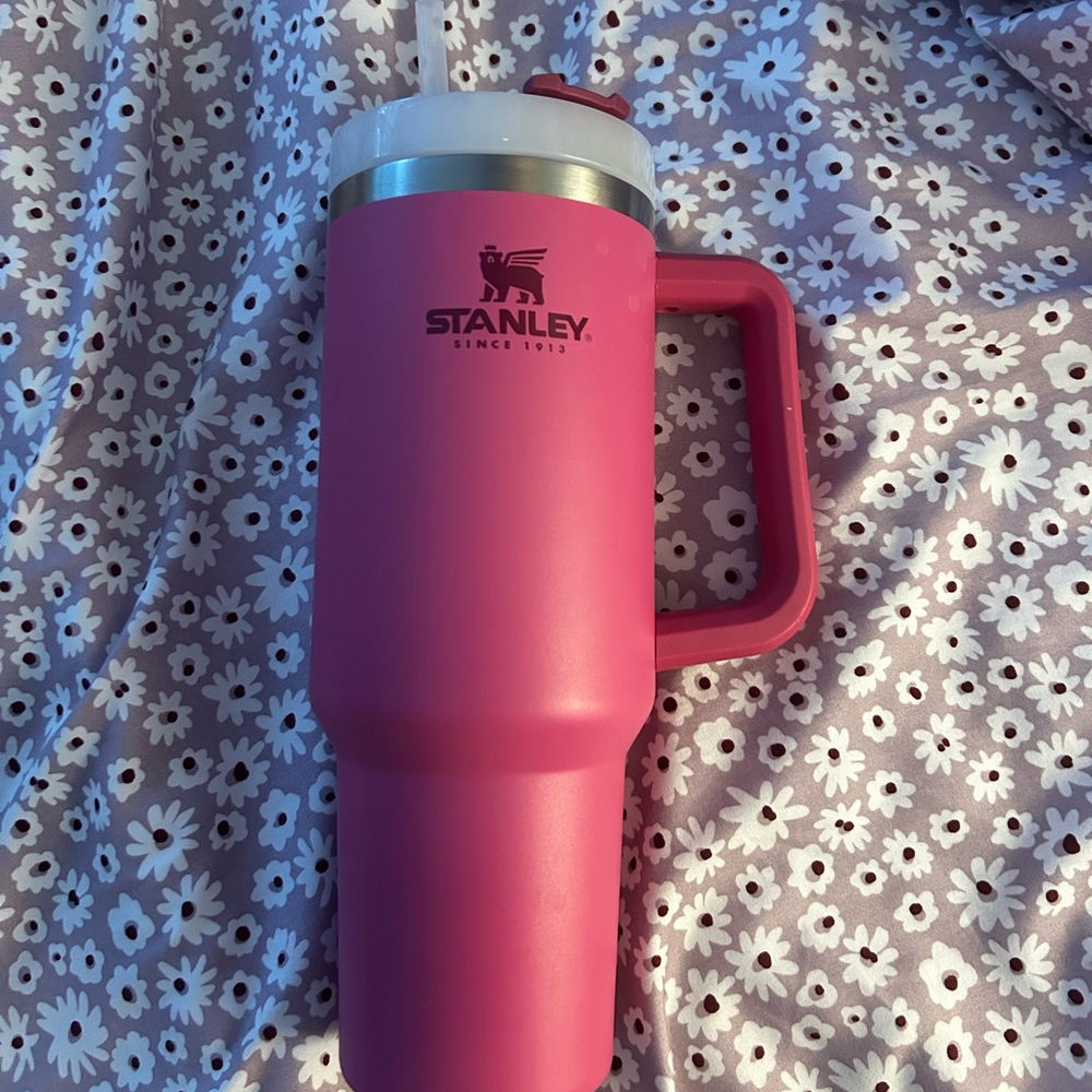 hot pink stanley quencher